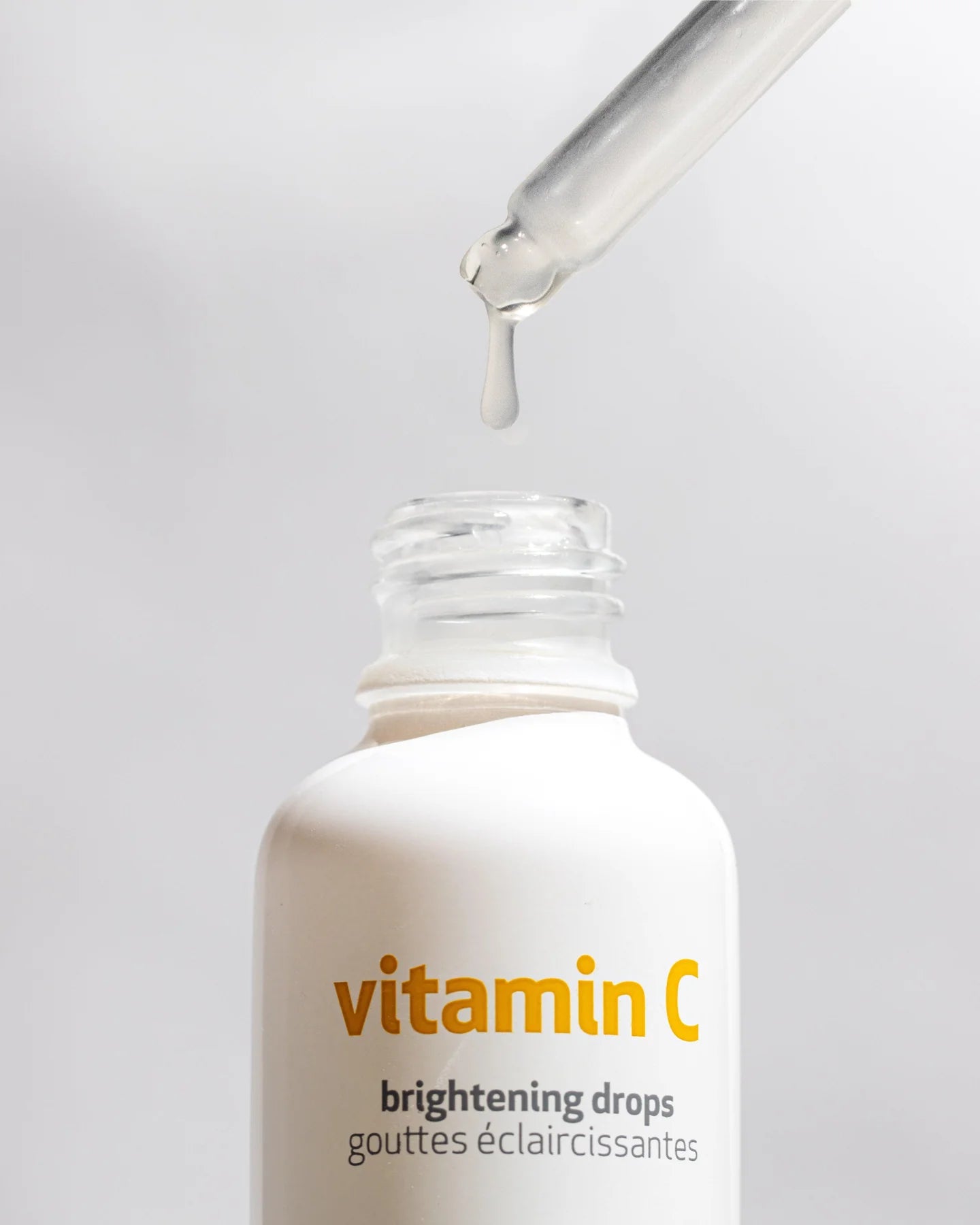 Indeed vitamin c brightening drops